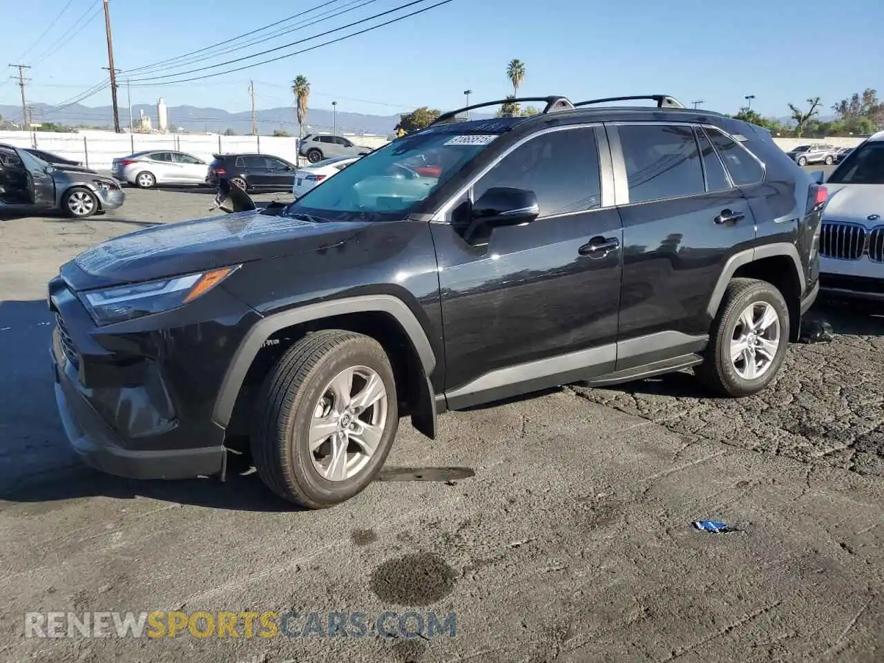 1 Photograph of a damaged car 2T3W1RFV8SC315496 TOYOTA RAV4 2025