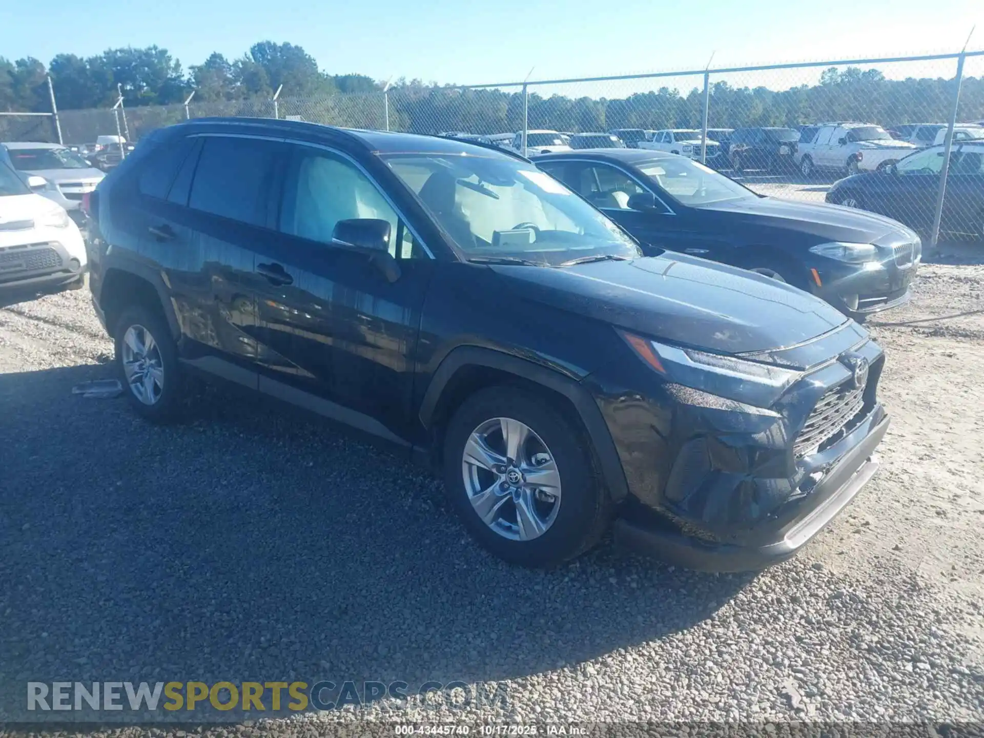 1 Photograph of a damaged car 2T3W1RFV8SW376880 TOYOTA RAV4 2025