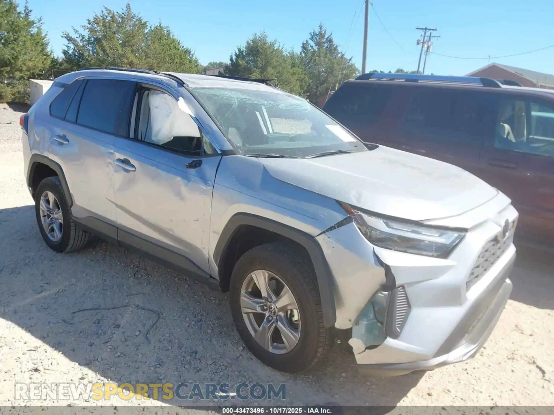 1 Photograph of a damaged car 2T3W1RFV8SW377852 TOYOTA RAV4 2025
