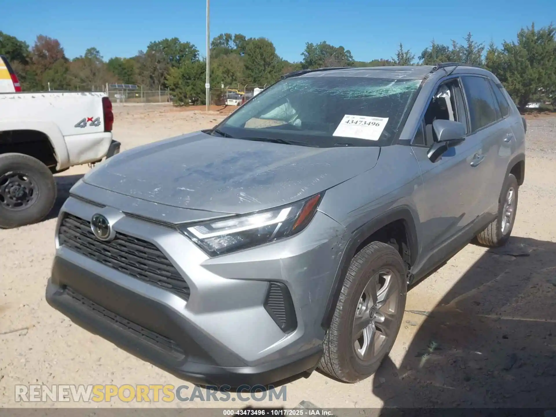 2 Photograph of a damaged car 2T3W1RFV8SW377852 TOYOTA RAV4 2025