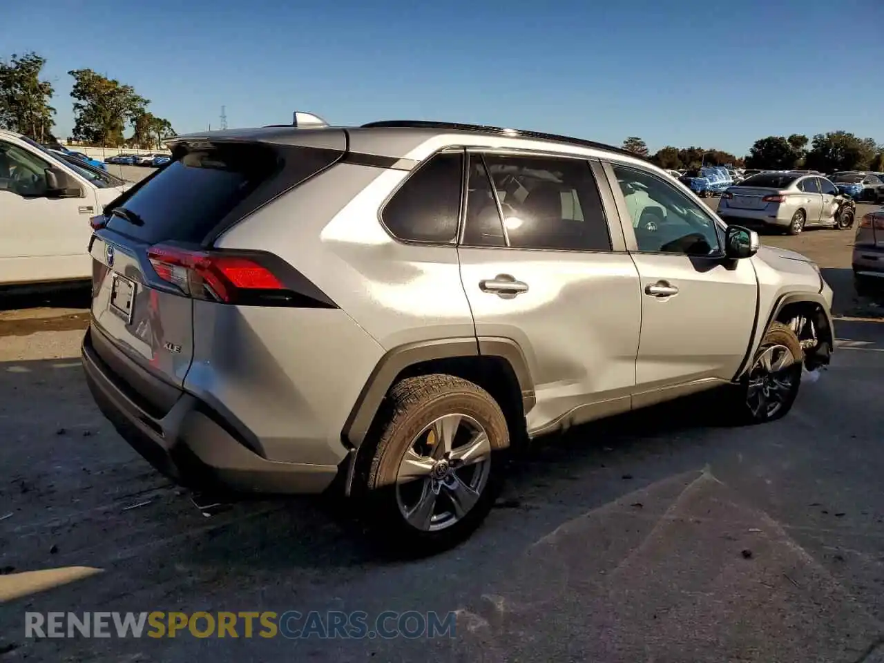 3 Photograph of a damaged car 2T3W1RFV8SW380668 TOYOTA RAV4 2025