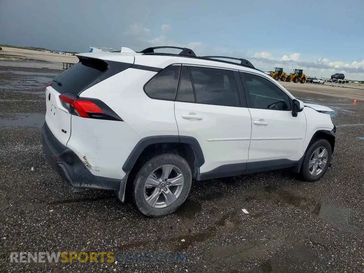 3 Photograph of a damaged car 2T3W1RFV8SW386129 TOYOTA RAV4 2025