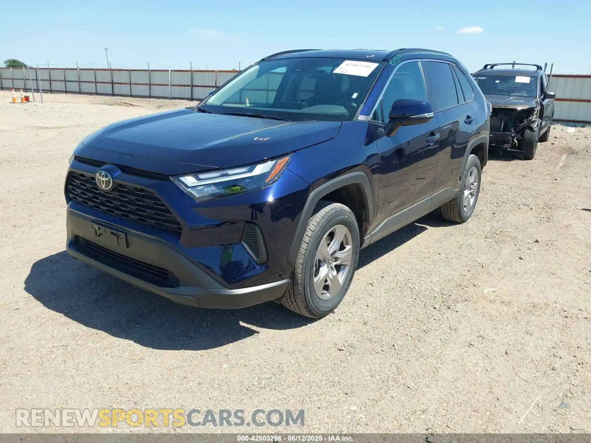 2 Photograph of a damaged car 2T3W1RFV8SW393520 TOYOTA RAV4 2025