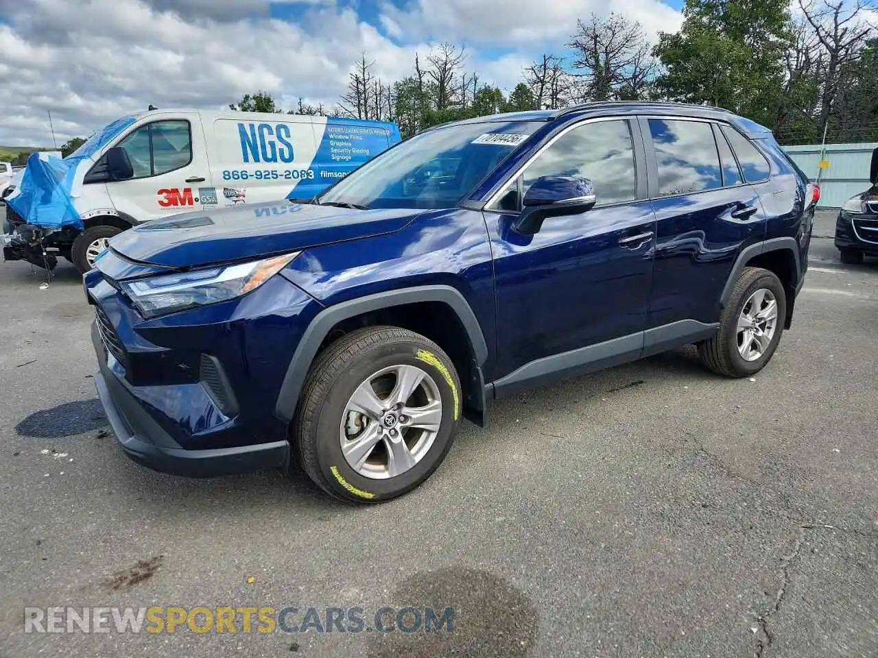 1 Photograph of a damaged car 2T3W1RFV8SW402278 TOYOTA RAV4 2025
