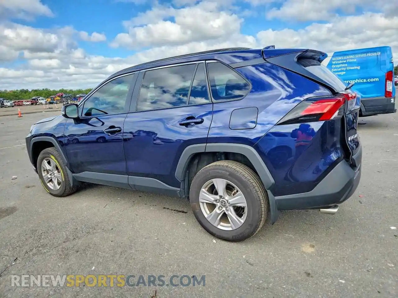 2 Photograph of a damaged car 2T3W1RFV8SW402278 TOYOTA RAV4 2025