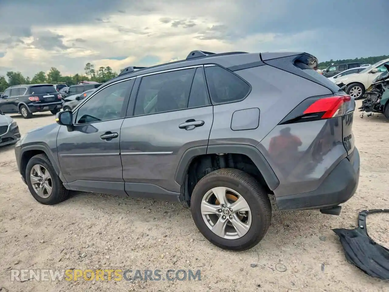 2 fotografías del automóvil dañado 2T3W1RFV9SW417484 TOYOTA RAV4 2025