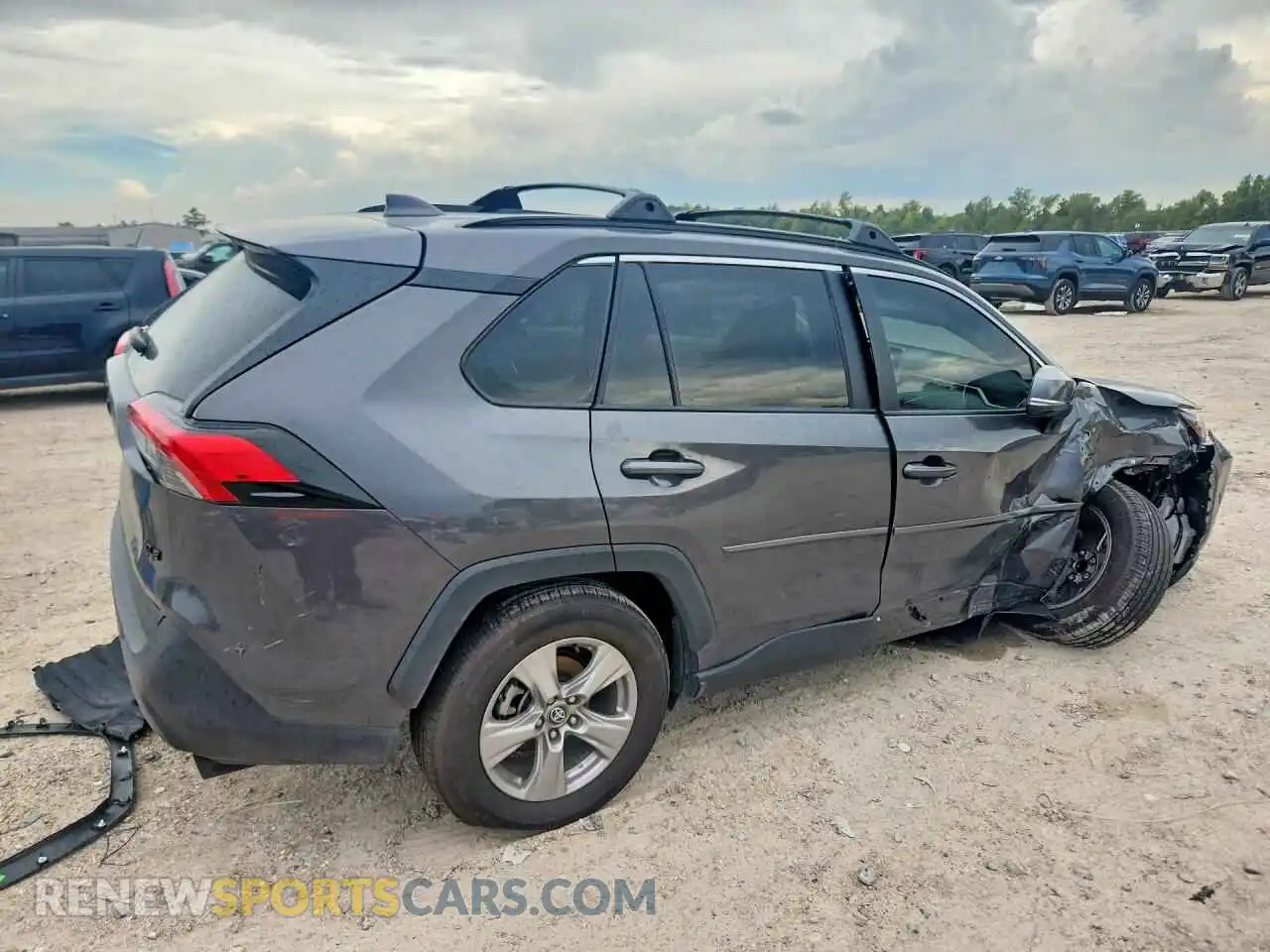 3 fotografías del automóvil dañado 2T3W1RFV9SW417484 TOYOTA RAV4 2025