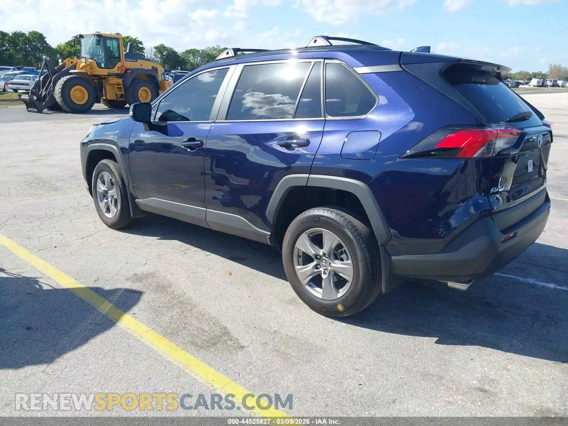 3 Photograph of a damaged car 2T3W1RFV9SW438271 TOYOTA RAV4 2025