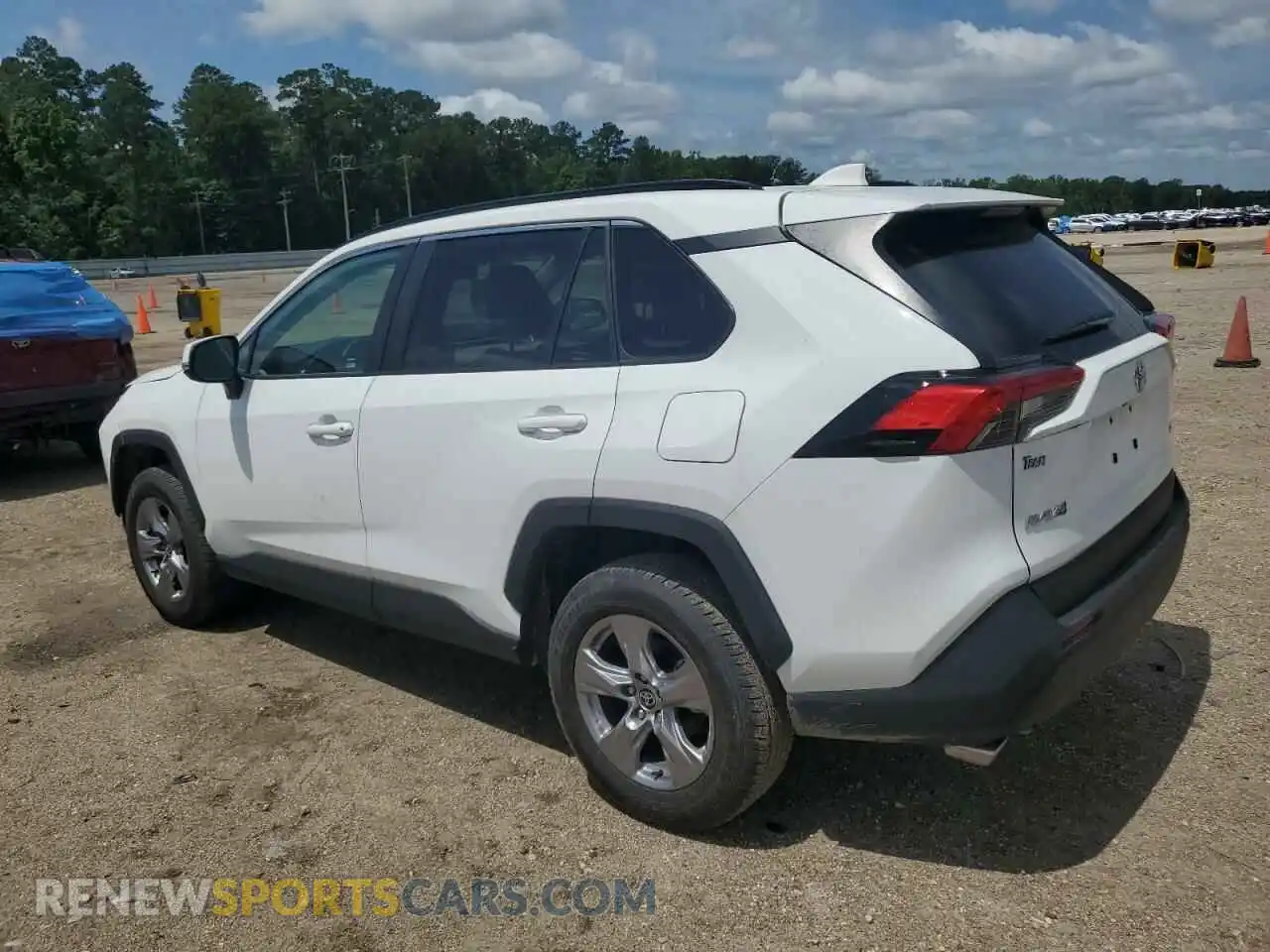 2 Photograph of a damaged car 2T3W1RFVXSC307447 TOYOTA RAV4 2025