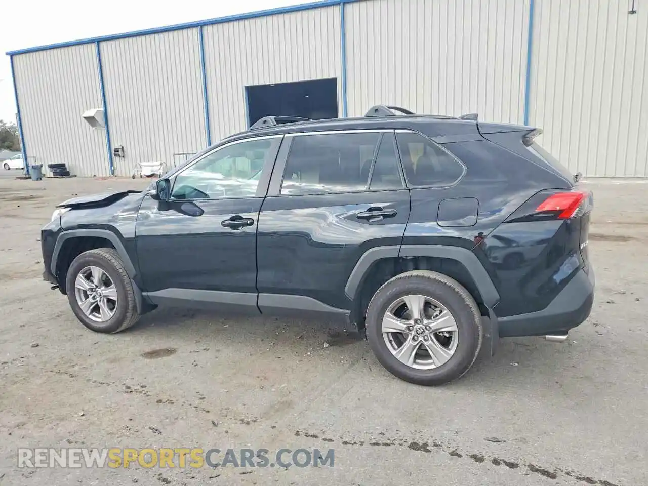 2 Photograph of a damaged car 2T3W1RFVXSC340156 TOYOTA RAV4 2025