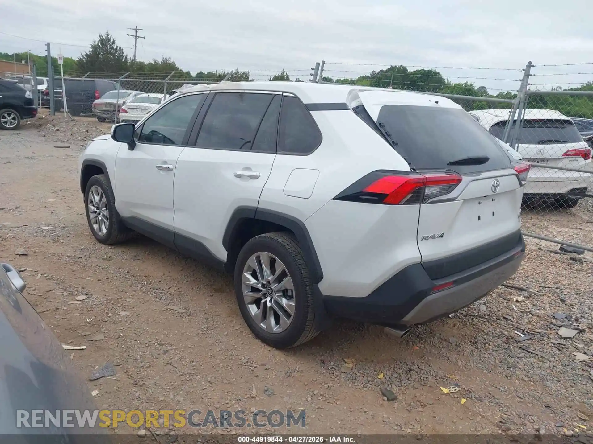 3 Photograph of a damaged car 2T3Y1RFV1SW416662 TOYOTA RAV4 2025