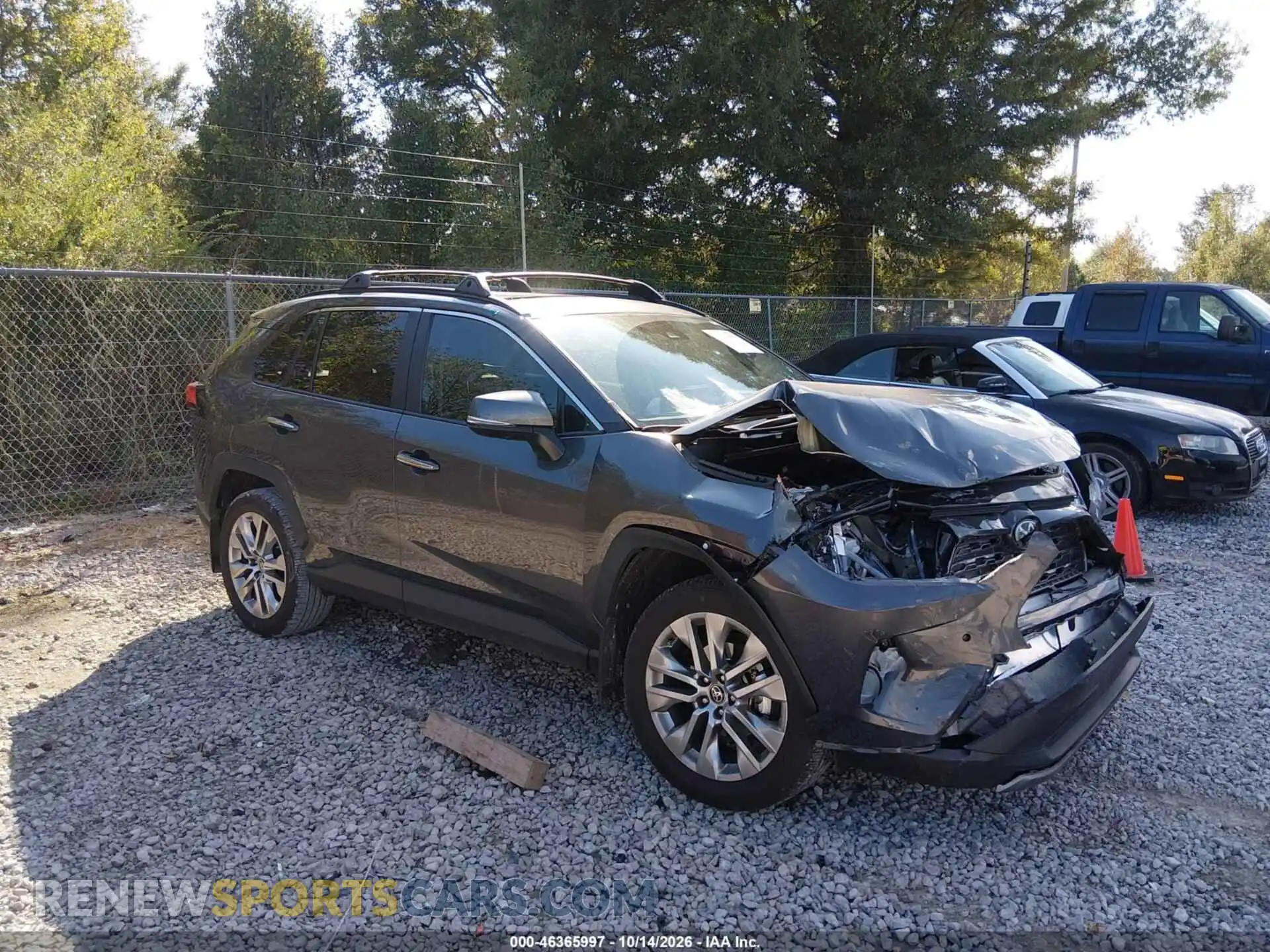 1 Photograph of a damaged car 2T3Y1RFV2SW428609 TOYOTA RAV4 2025