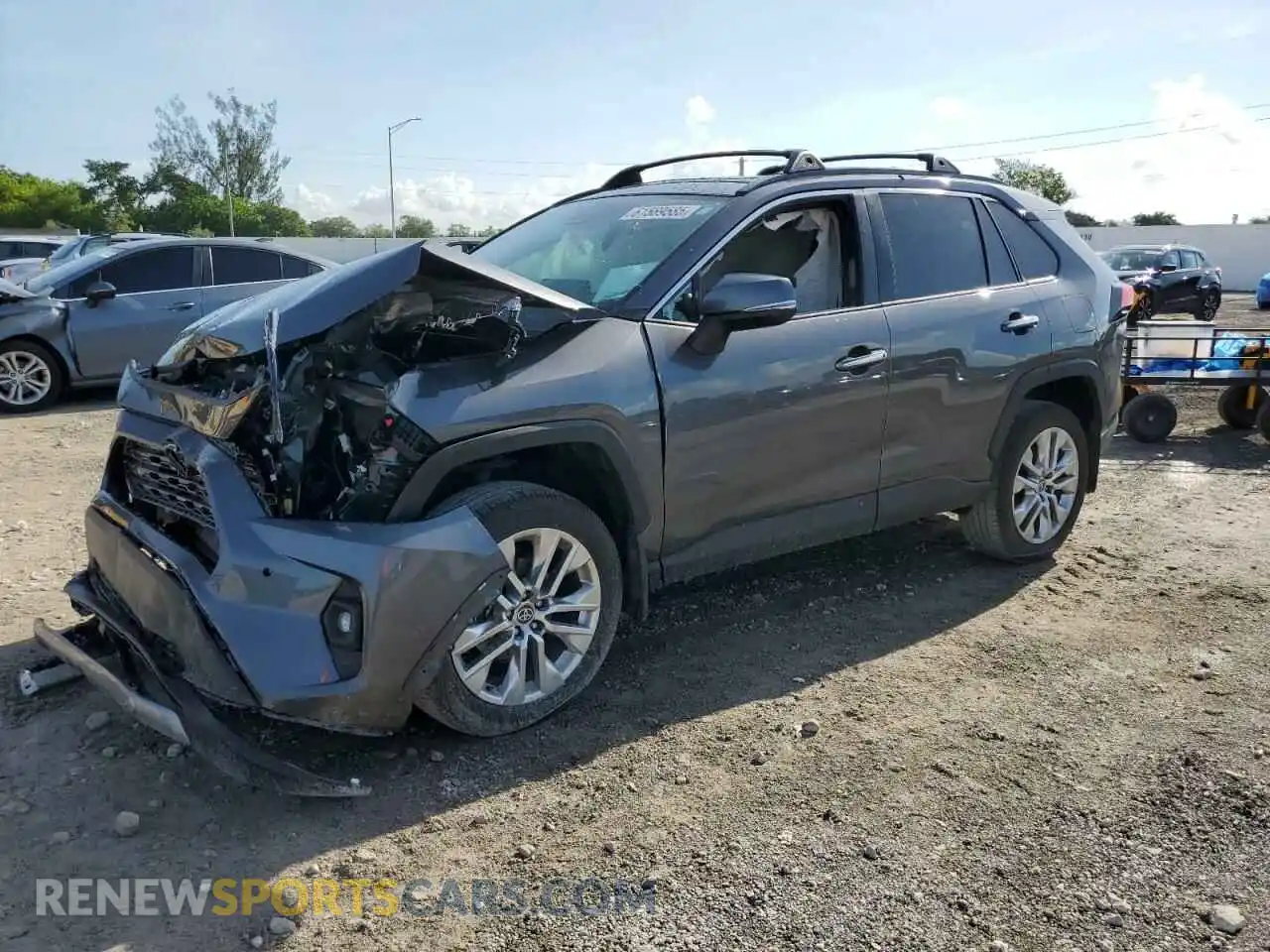 1 Photograph of a damaged car 2T3Y1RFV4SC307288 TOYOTA RAV4 2025