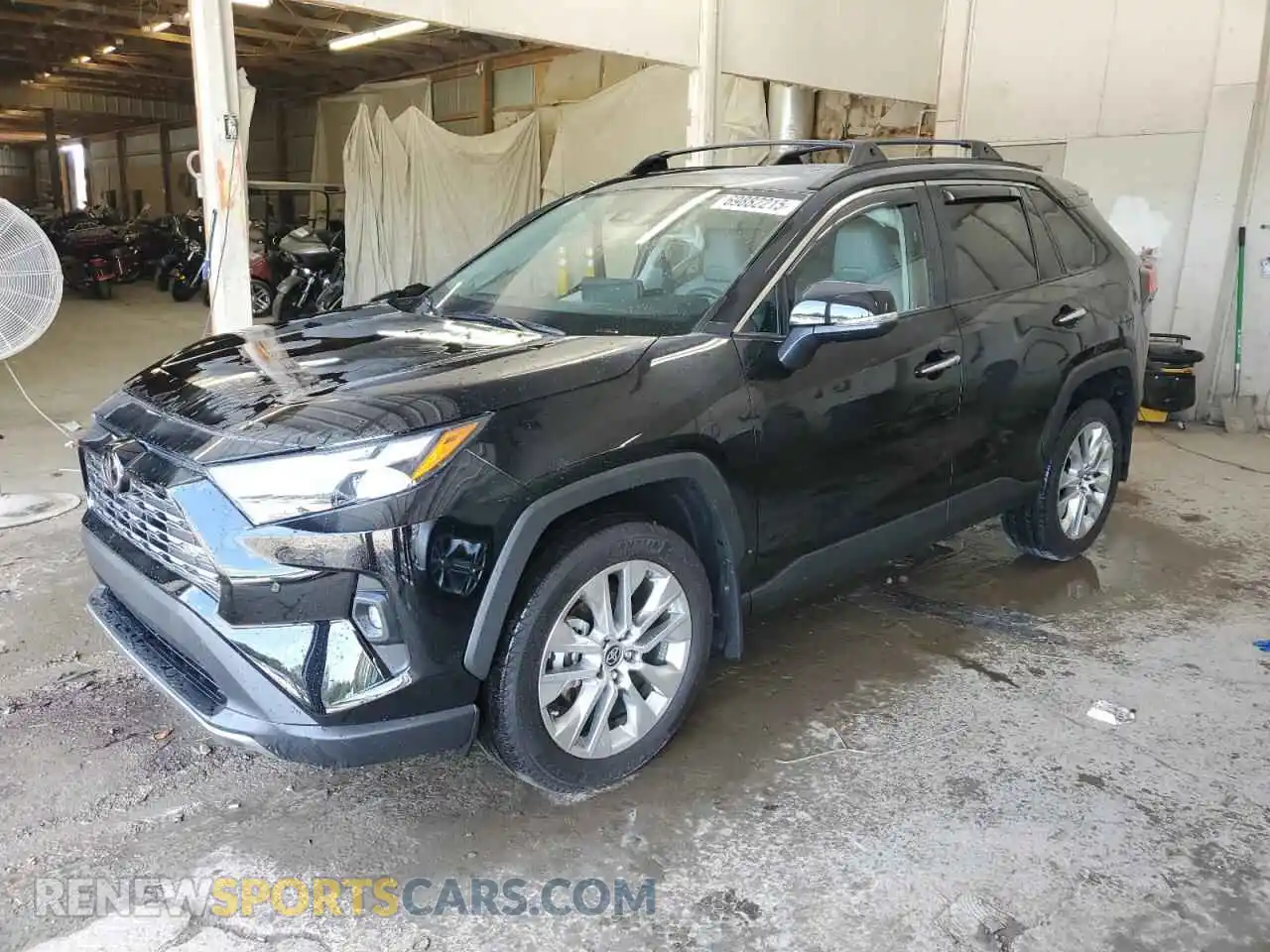 1 Photograph of a damaged car 2T3Y1RFV6SW371458 TOYOTA RAV4 2025