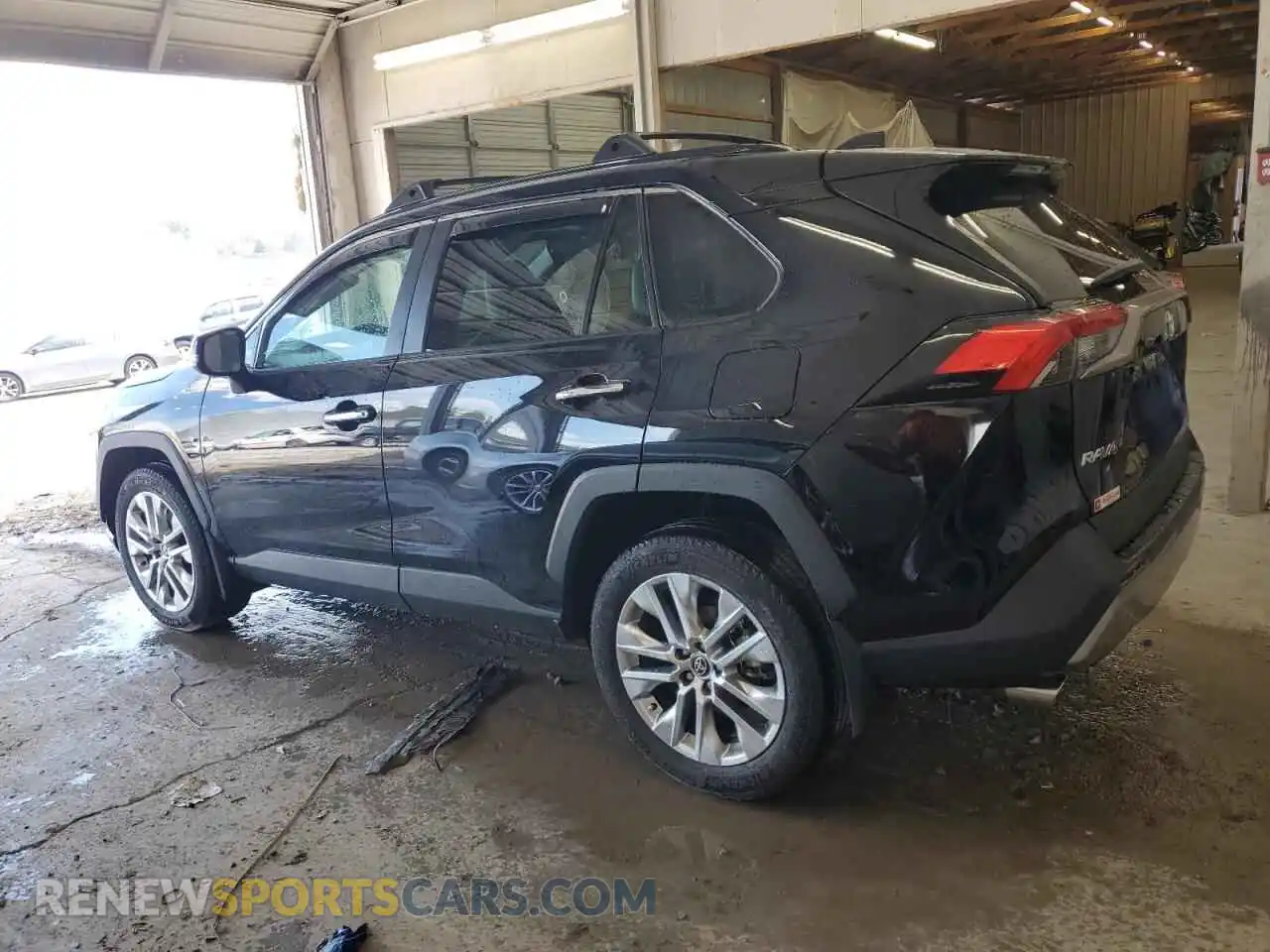 2 Photograph of a damaged car 2T3Y1RFV6SW371458 TOYOTA RAV4 2025