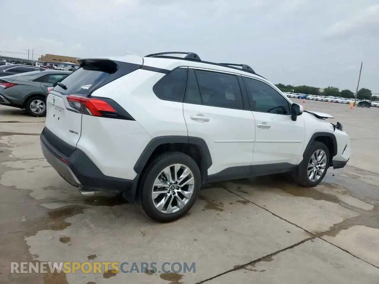 3 Photograph of a damaged car 2T3Y1RFV9SW374936 TOYOTA RAV4 2025