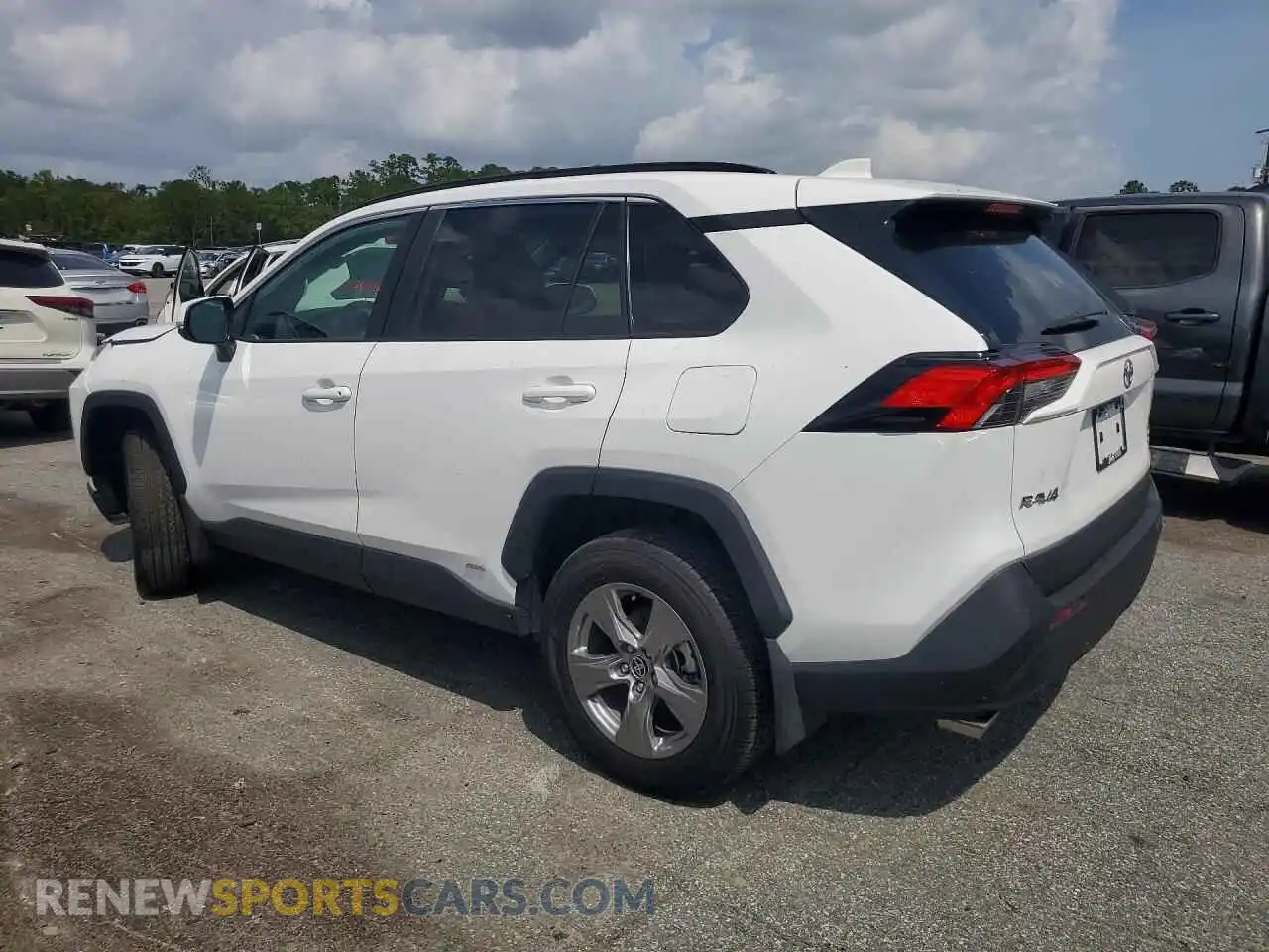 2 Photograph of a damaged car 4T3RWRFV4SU215599 TOYOTA RAV4 2025