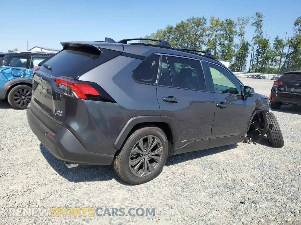 3 Фотография поврежденного автомобиля JTMB6RFV5SD164225 TOYOTA RAV4 2025