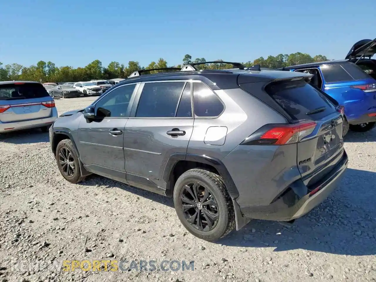 2 Photograph of a damaged car JTME6RFV2SD579046 TOYOTA RAV4 2025
