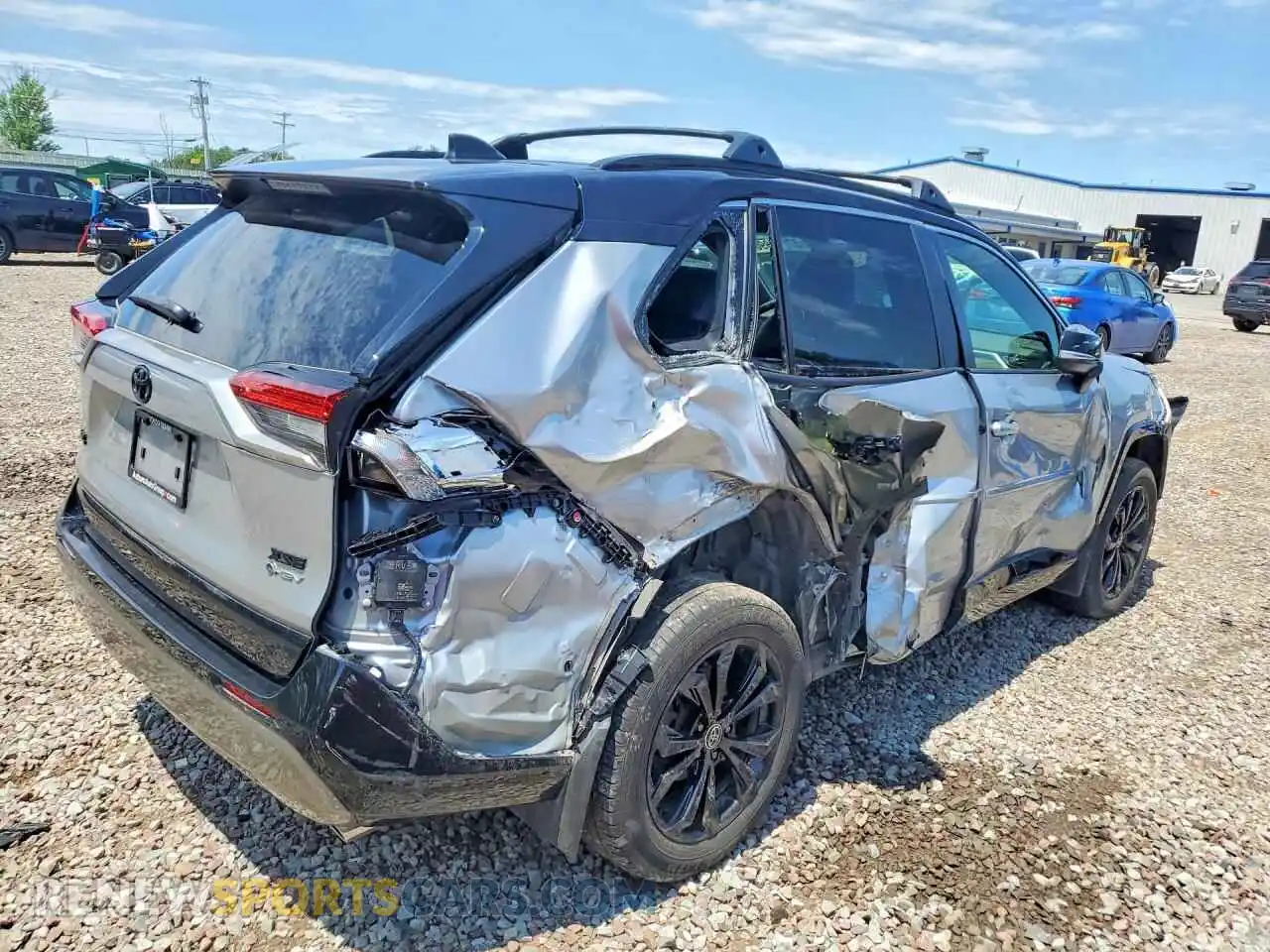 3 Photograph of a damaged car JTME6RFV2SJ080393 TOYOTA RAV4 2025