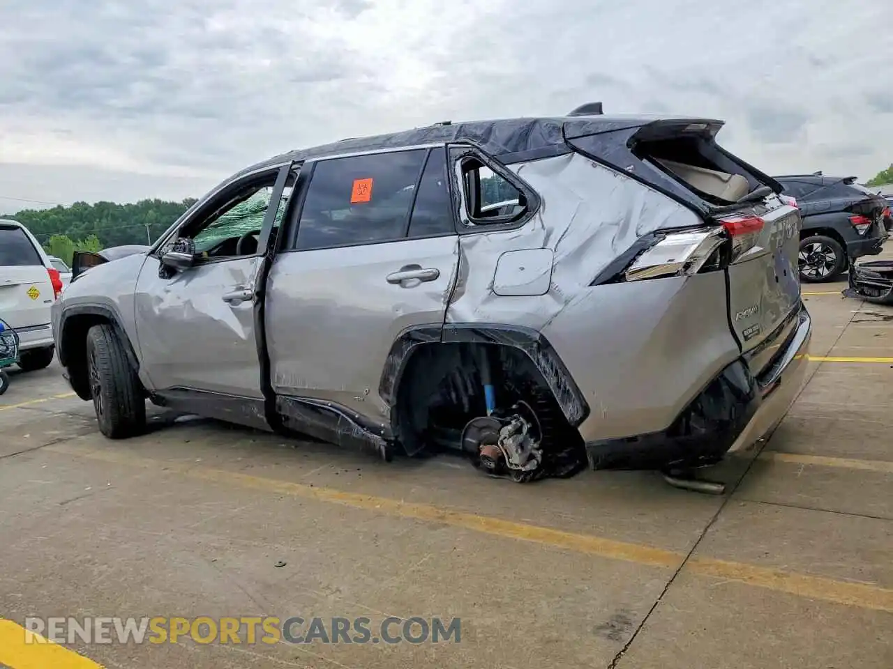 2 Фотография поврежденного автомобиля JTME6RFV6SD570267 TOYOTA RAV4 2025