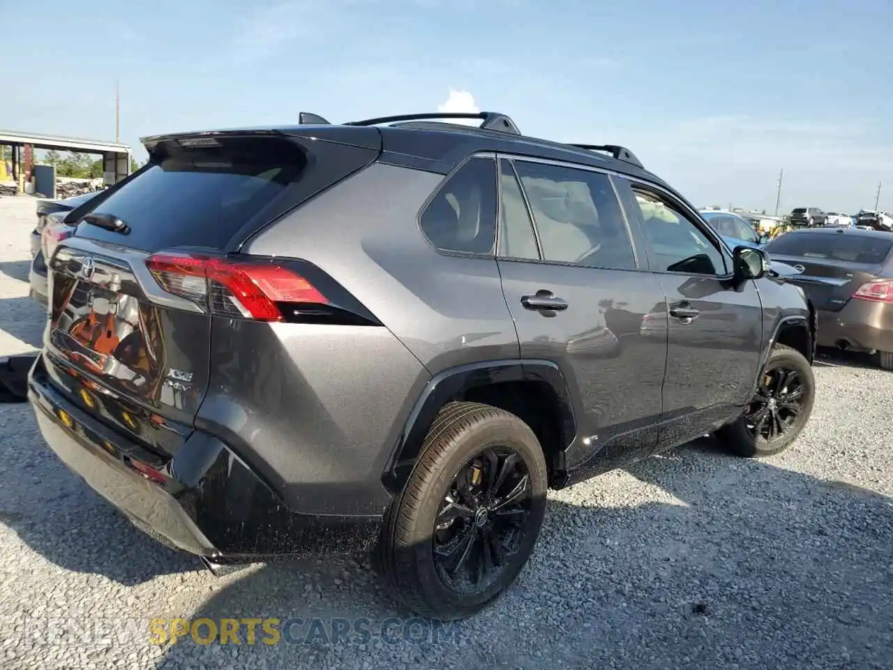 3 Фотография поврежденного автомобиля JTME6RFV6SD573069 TOYOTA RAV4 2025