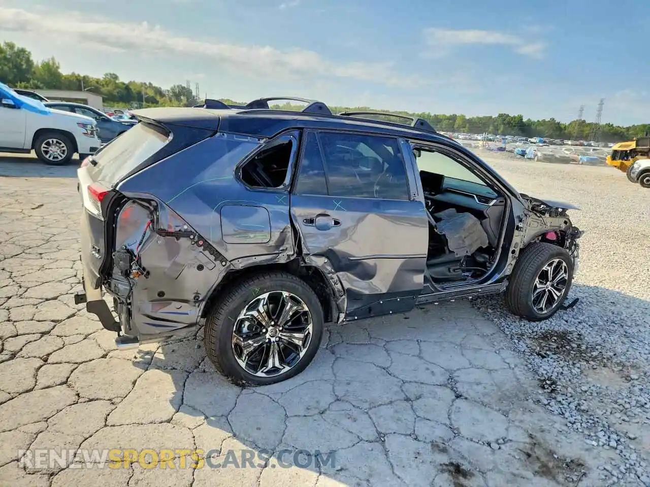 3 fotografías del automóvil dañado JTMFB3FV7SD235418 TOYOTA RAV4 2025