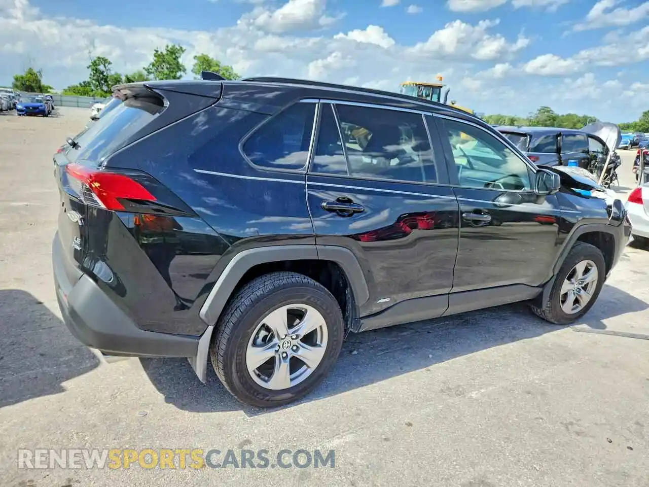 3 fotografías del automóvil dañado JTMLWRFV8SD330161 TOYOTA RAV4 2025
