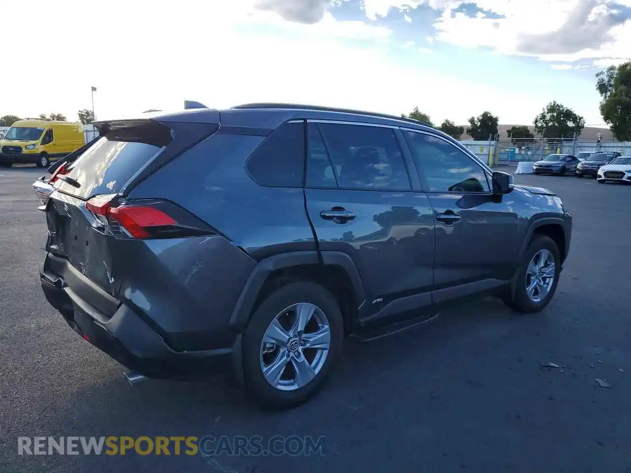 3 Photograph of a damaged car JTMMWRFV0SD288010 TOYOTA RAV4 2025