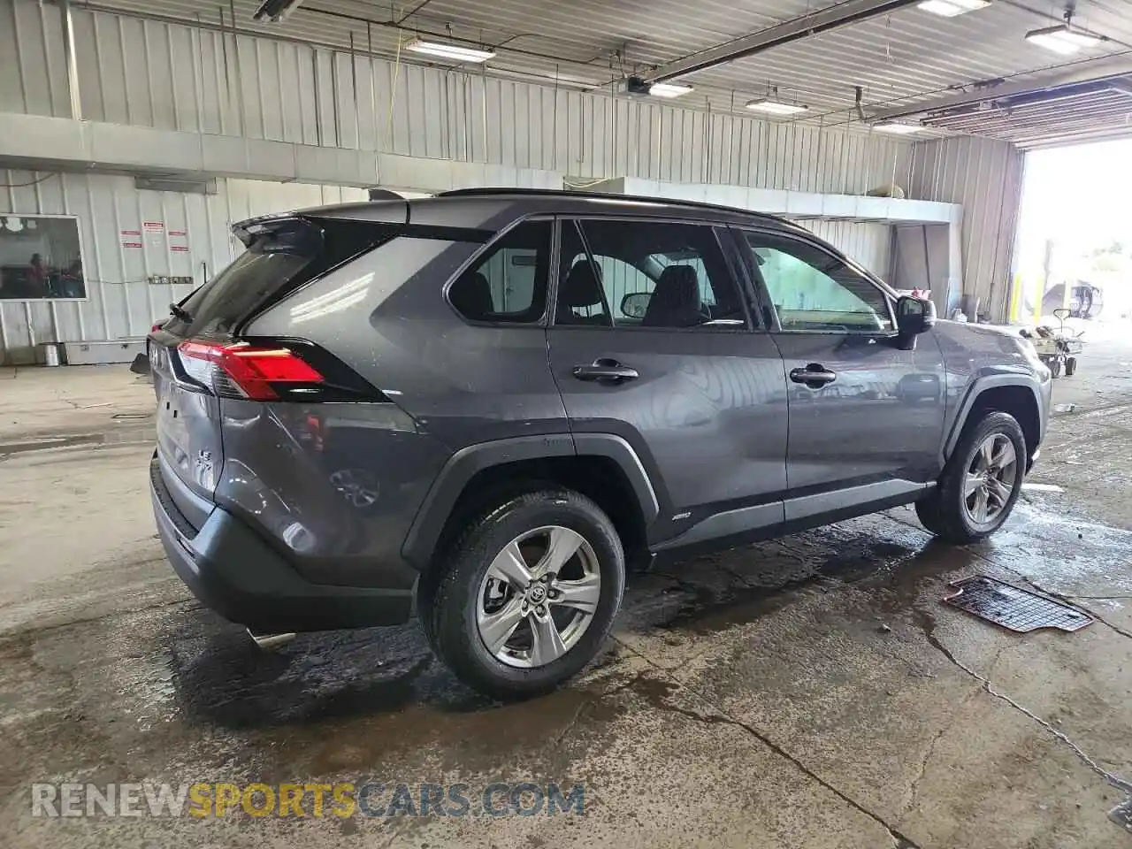 3 Photograph of a damaged car JTMMWRFV0SD304643 TOYOTA RAV4 2025