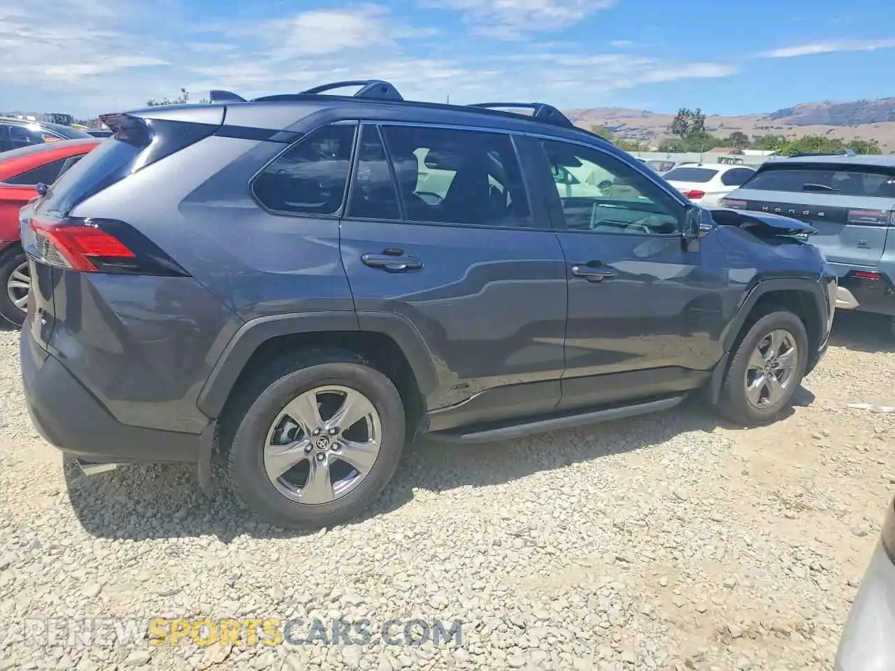 3 Photograph of a damaged car JTMMWRFV0SD308529 TOYOTA RAV4 2025