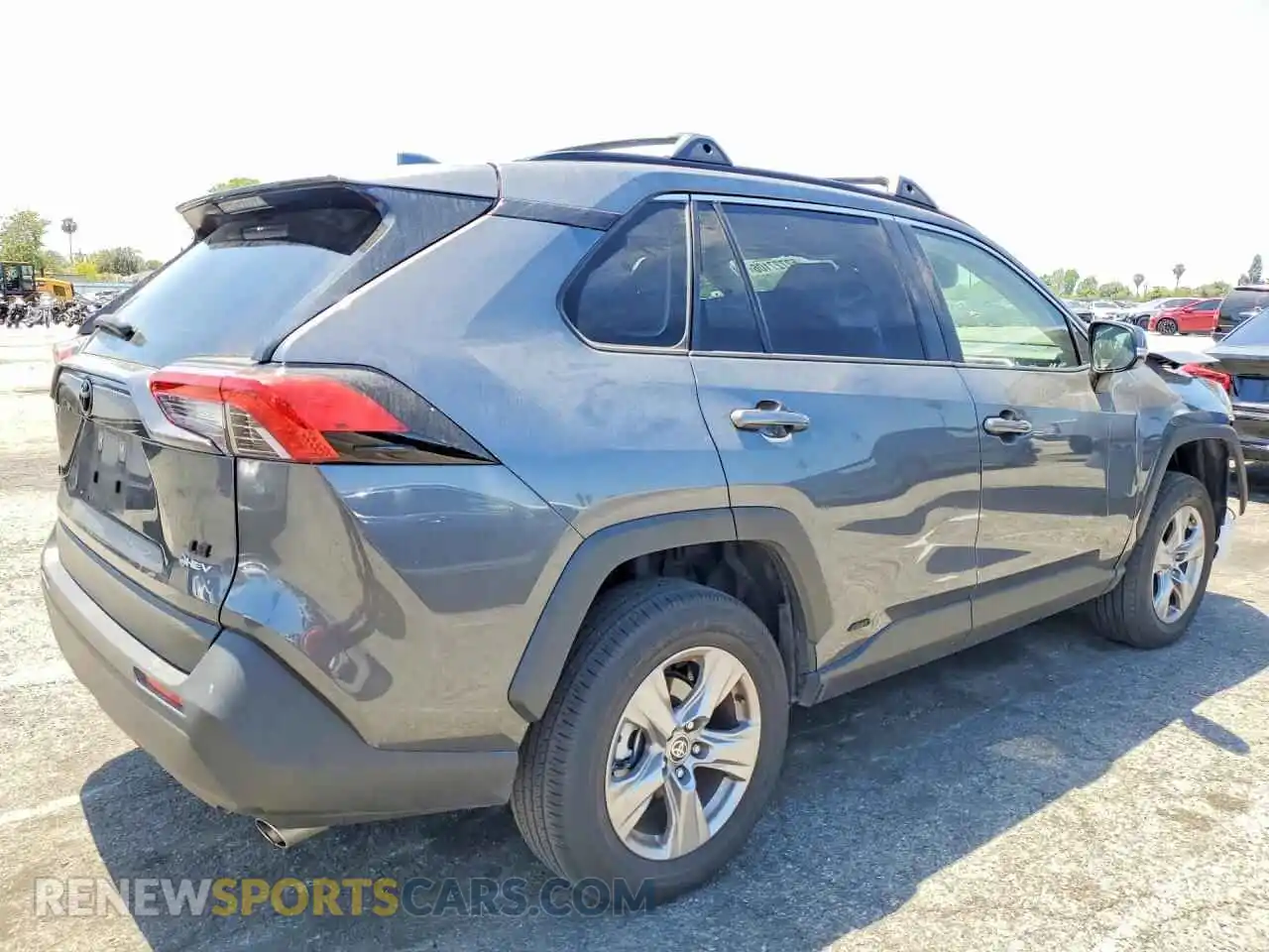 3 Фотография поврежденного автомобиля JTMMWRFV3SD337913 TOYOTA RAV4 2025