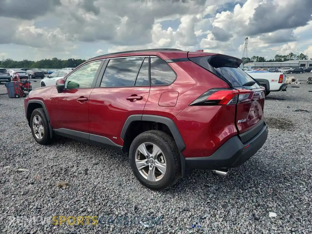 2 fotografías del automóvil dañado JTMMWRFV4SD296742 TOYOTA RAV4 2025