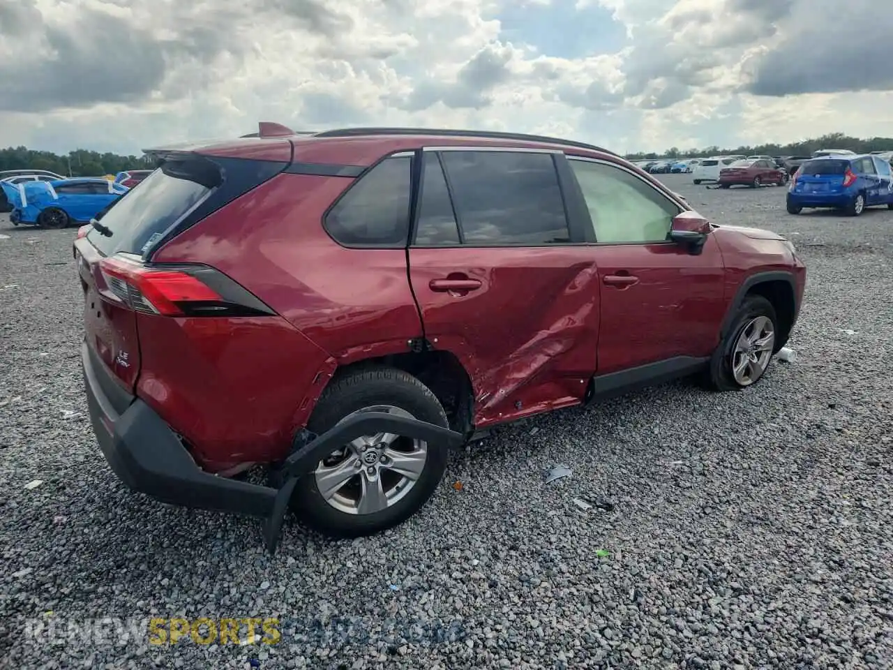 3 fotografías del automóvil dañado JTMMWRFV4SD296742 TOYOTA RAV4 2025