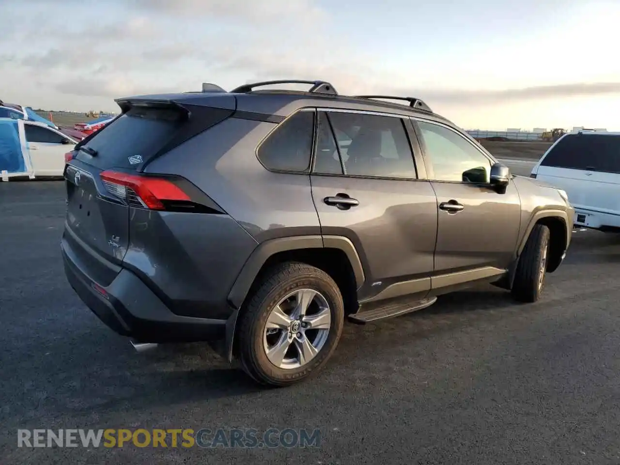 3 Photograph of a damaged car JTMMWRFV5SD280789 TOYOTA RAV4 2025