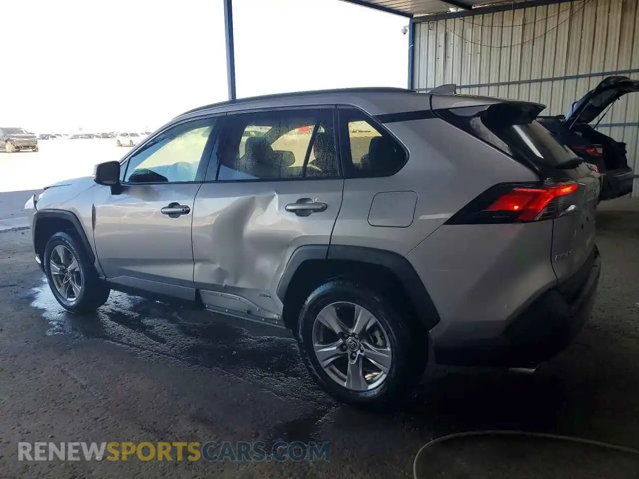 2 Фотография поврежденного автомобиля JTMMWRFV7SD335288 TOYOTA RAV4 2025
