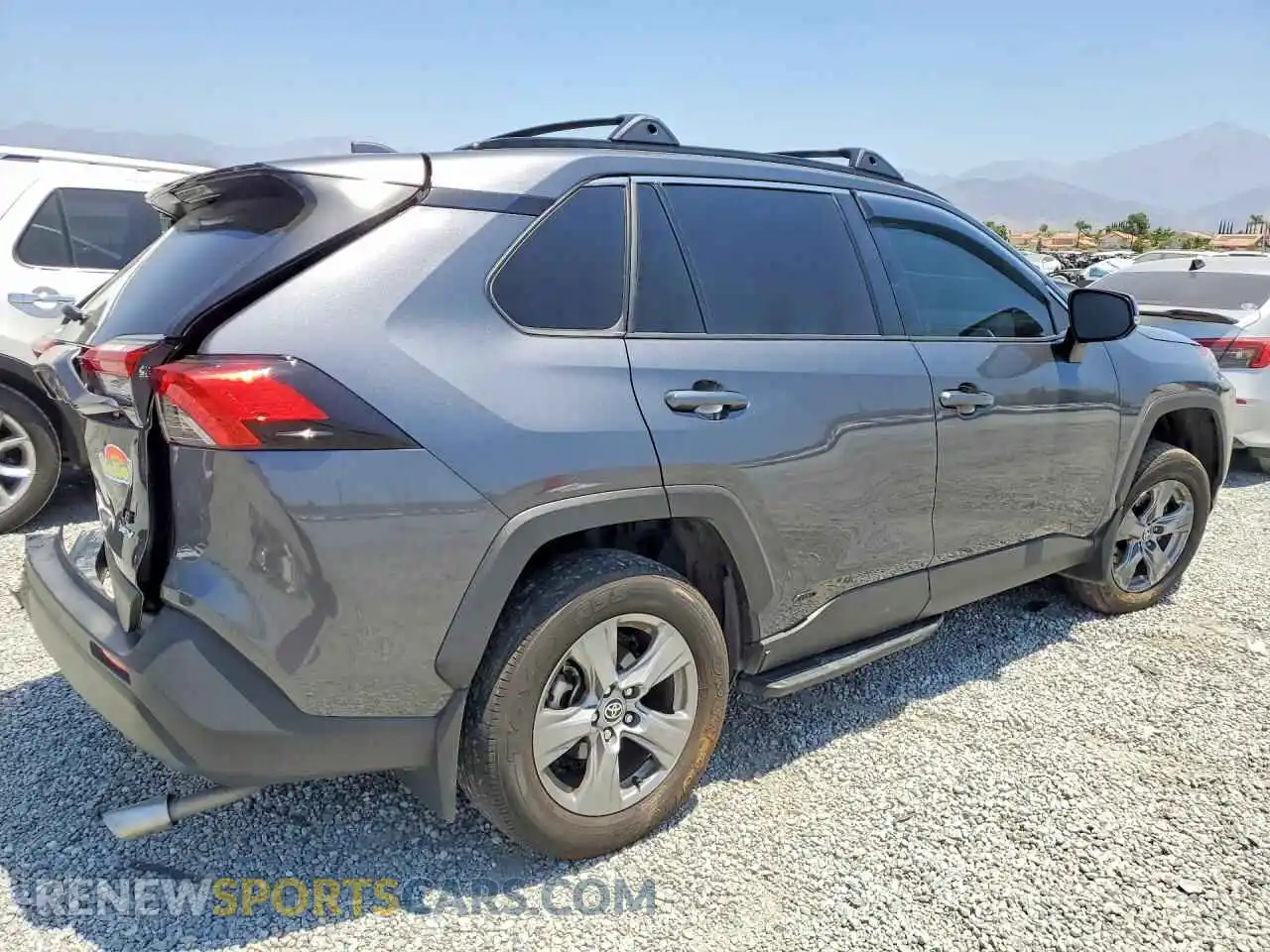 3 fotografías del automóvil dañado JTMMWRFVXSD326116 TOYOTA RAV4 2025