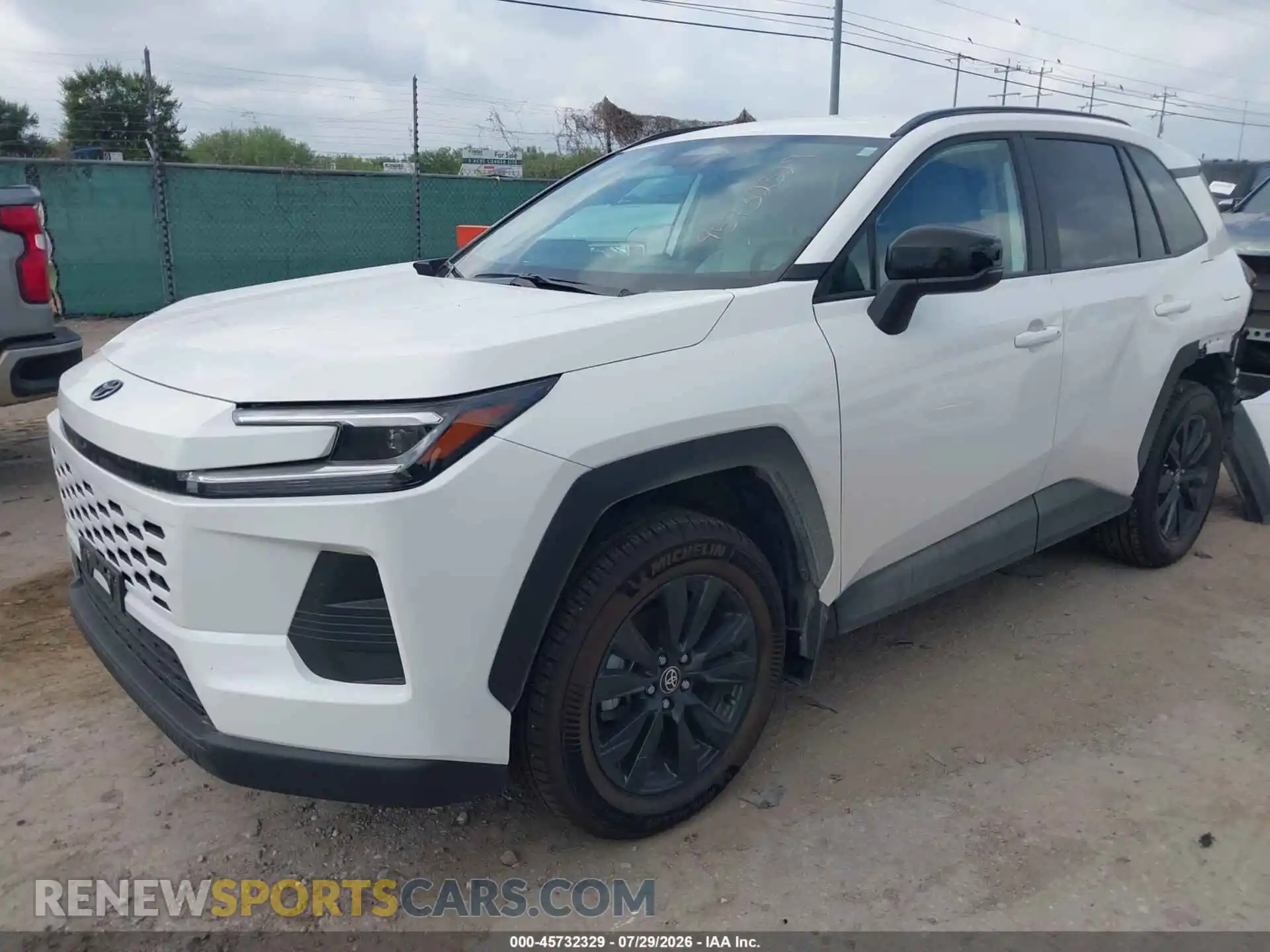 2 fotografías del automóvil dañado 2T36CRAV4TC002979 TOYOTA RAV4 2026