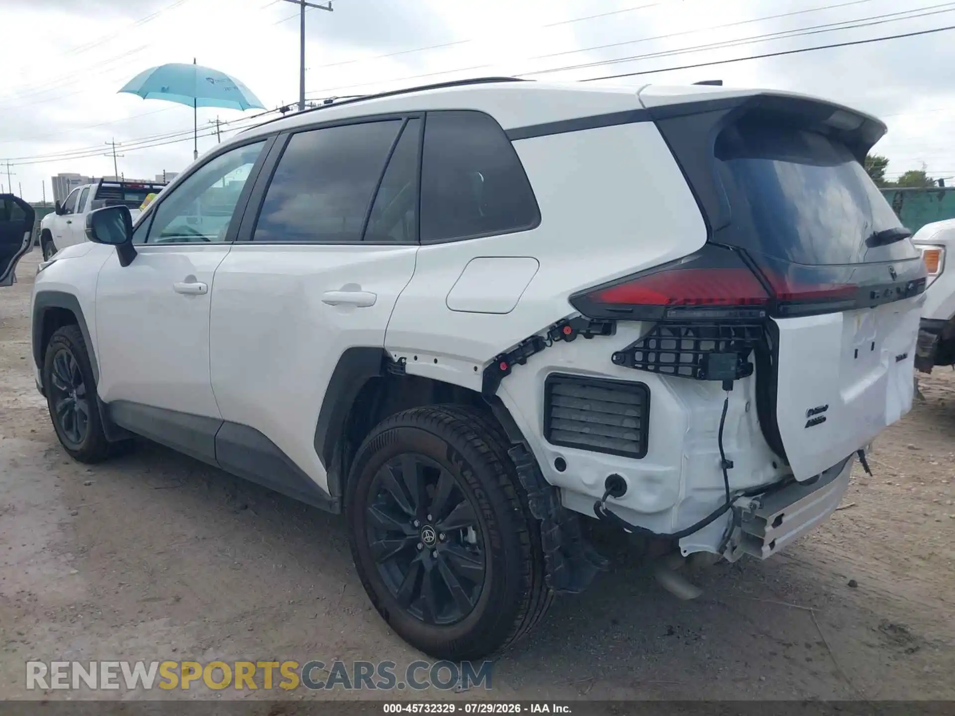 3 fotografías del automóvil dañado 2T36CRAV4TC002979 TOYOTA RAV4 2026