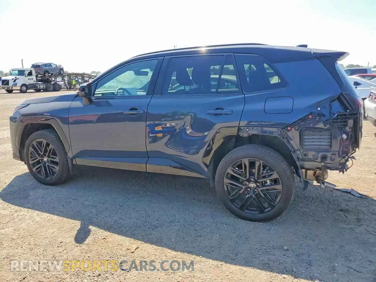 2 Фотография поврежденного автомобиля 2T36CRAV4TW009767 TOYOTA RAV4 2026