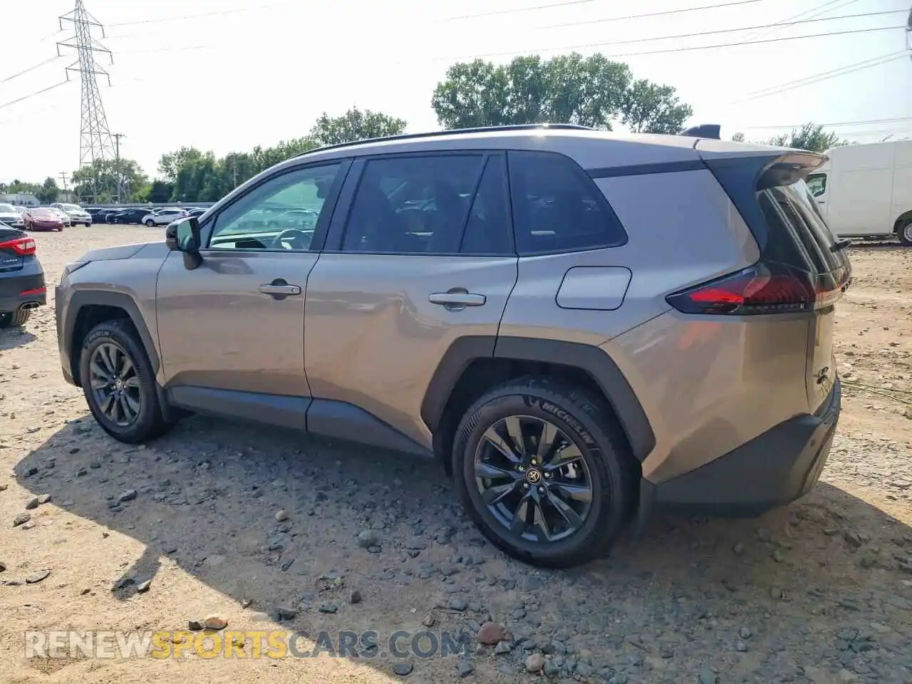 2 fotografías del automóvil dañado 2T36CRAV8TC021423 TOYOTA RAV4 2026