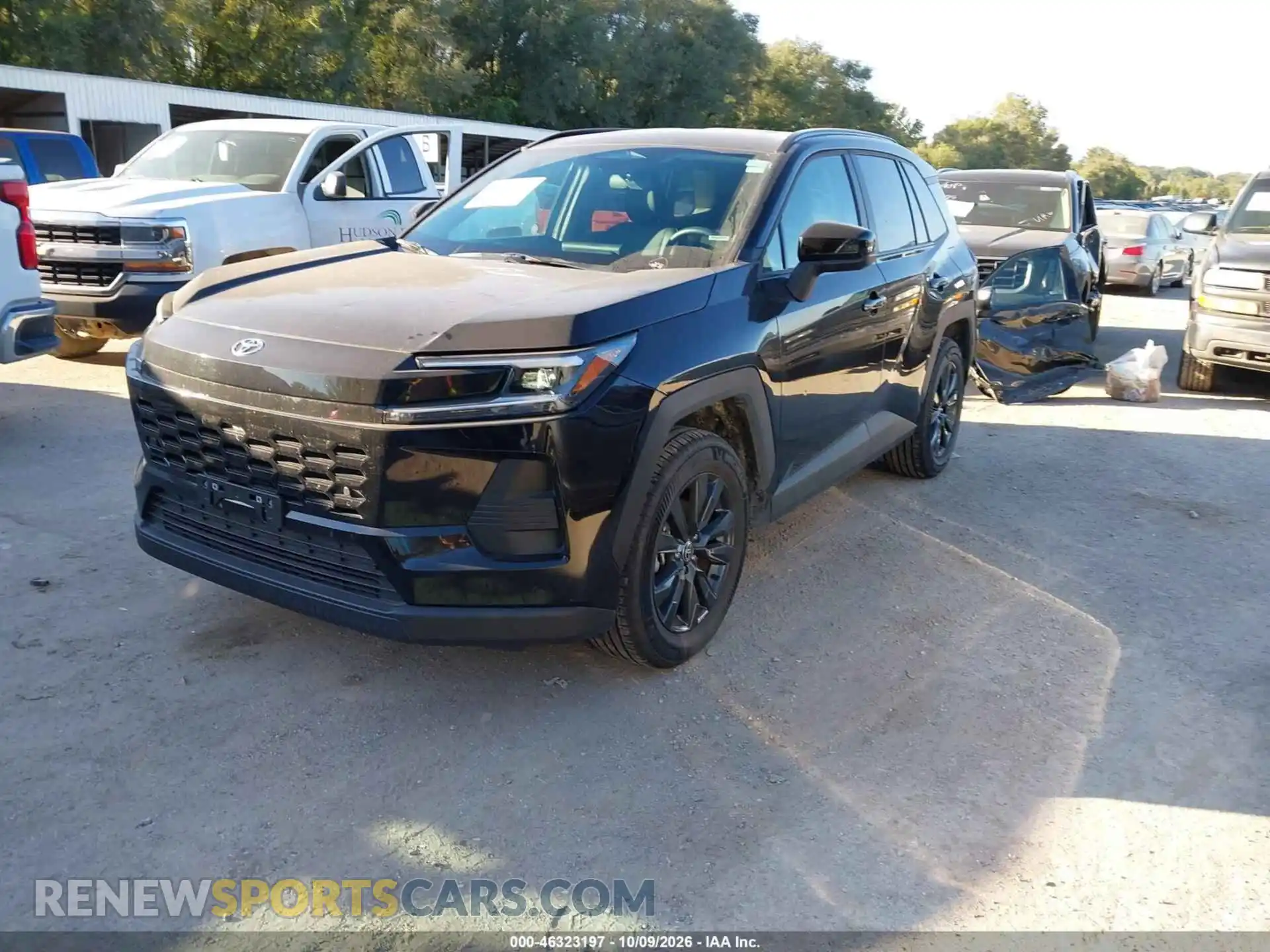 2 Фотография поврежденного автомобиля 2T36CRAVXTC012142 TOYOTA RAV4 2026