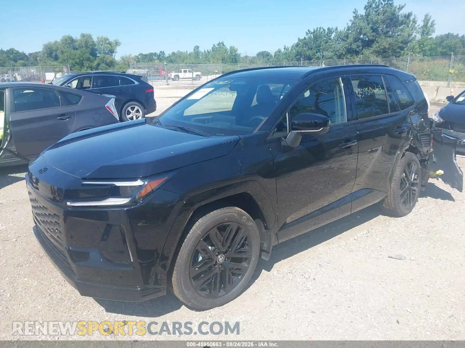 2 Фотография поврежденного автомобиля JTM6CRAV8TJ010662 TOYOTA RAV4 2026