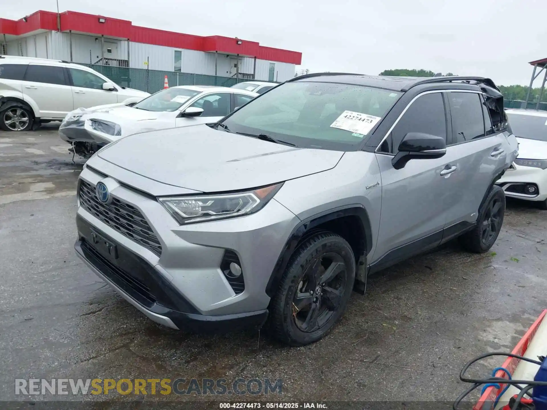 2 Фотография поврежденного автомобиля JTMEWRFV2LJ048285 TOYOTA RAV4 HYBRID 2020