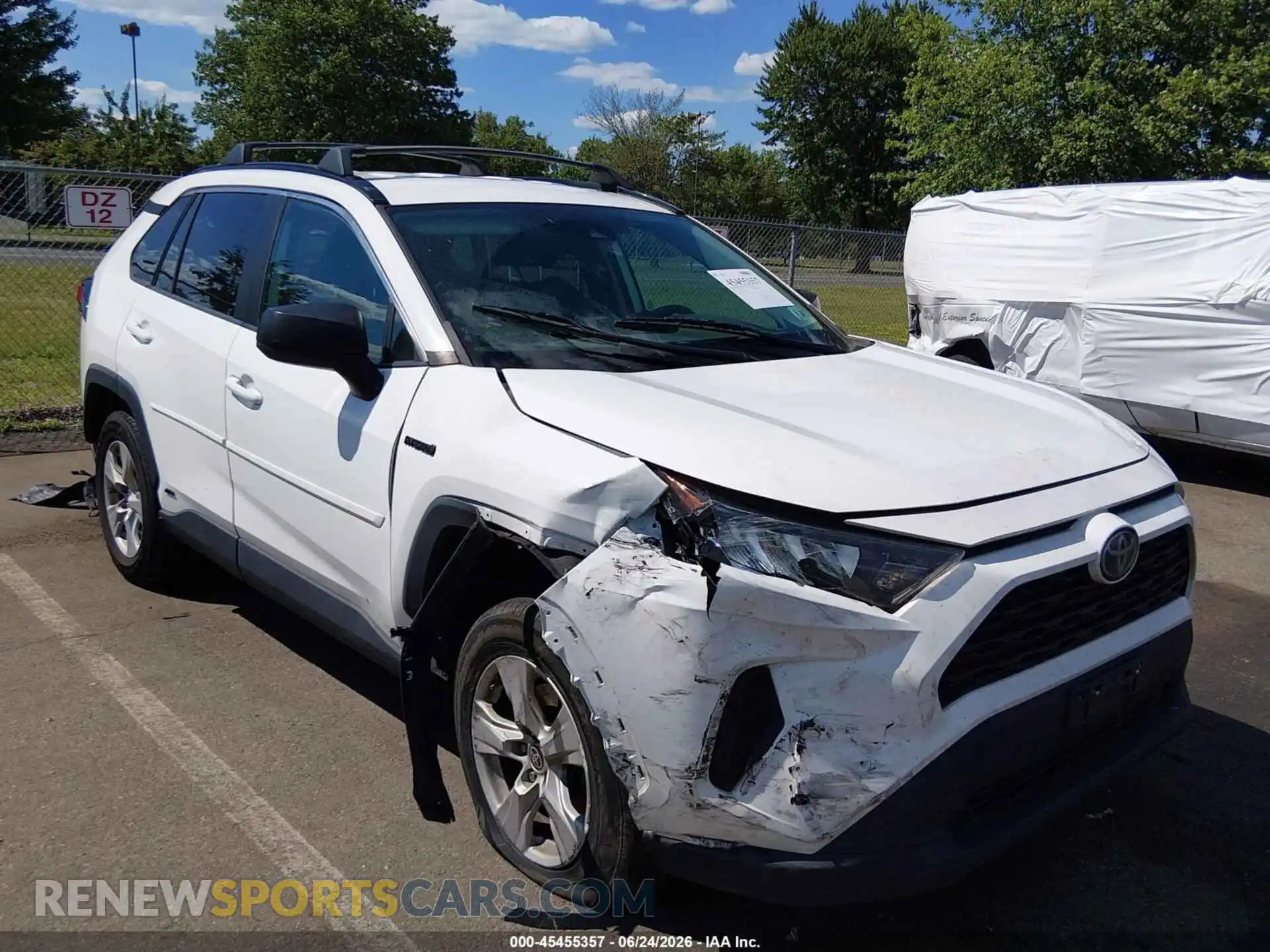 1 Photograph of a damaged car 4T3LWRFV5MU020099 TOYOTA RAV4 HYBRID 2021