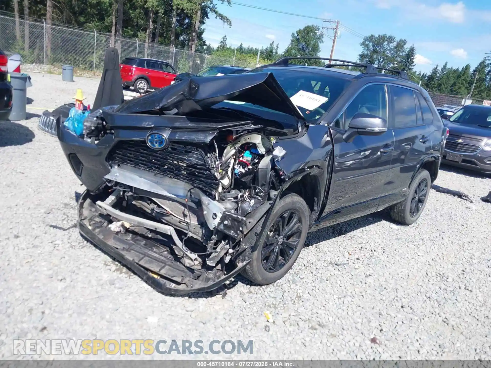 2 Фотография поврежденного автомобиля JTM16RFV2PD103787 TOYOTA RAV4 HYBRID 2023