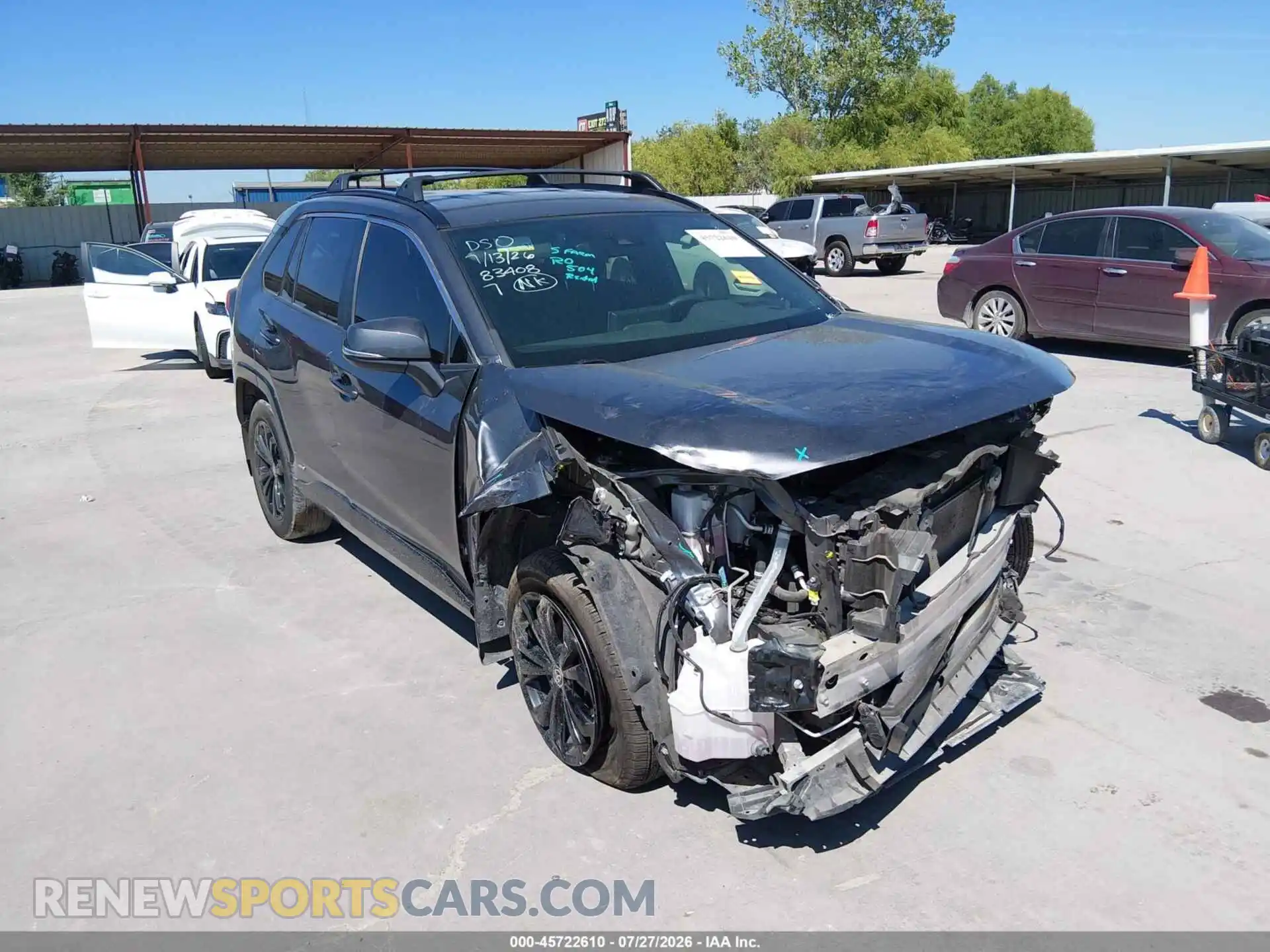 1 Фотография поврежденного автомобиля JTM16RFV9PD083408 TOYOTA RAV4 HYBRID 2023