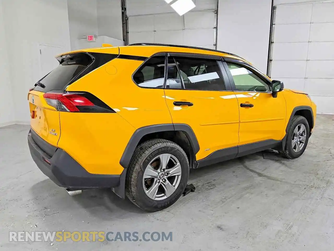 3 Photograph of a damaged car JTMLWRFV2PD187036 TOYOTA RAV4 HYBRID 2023