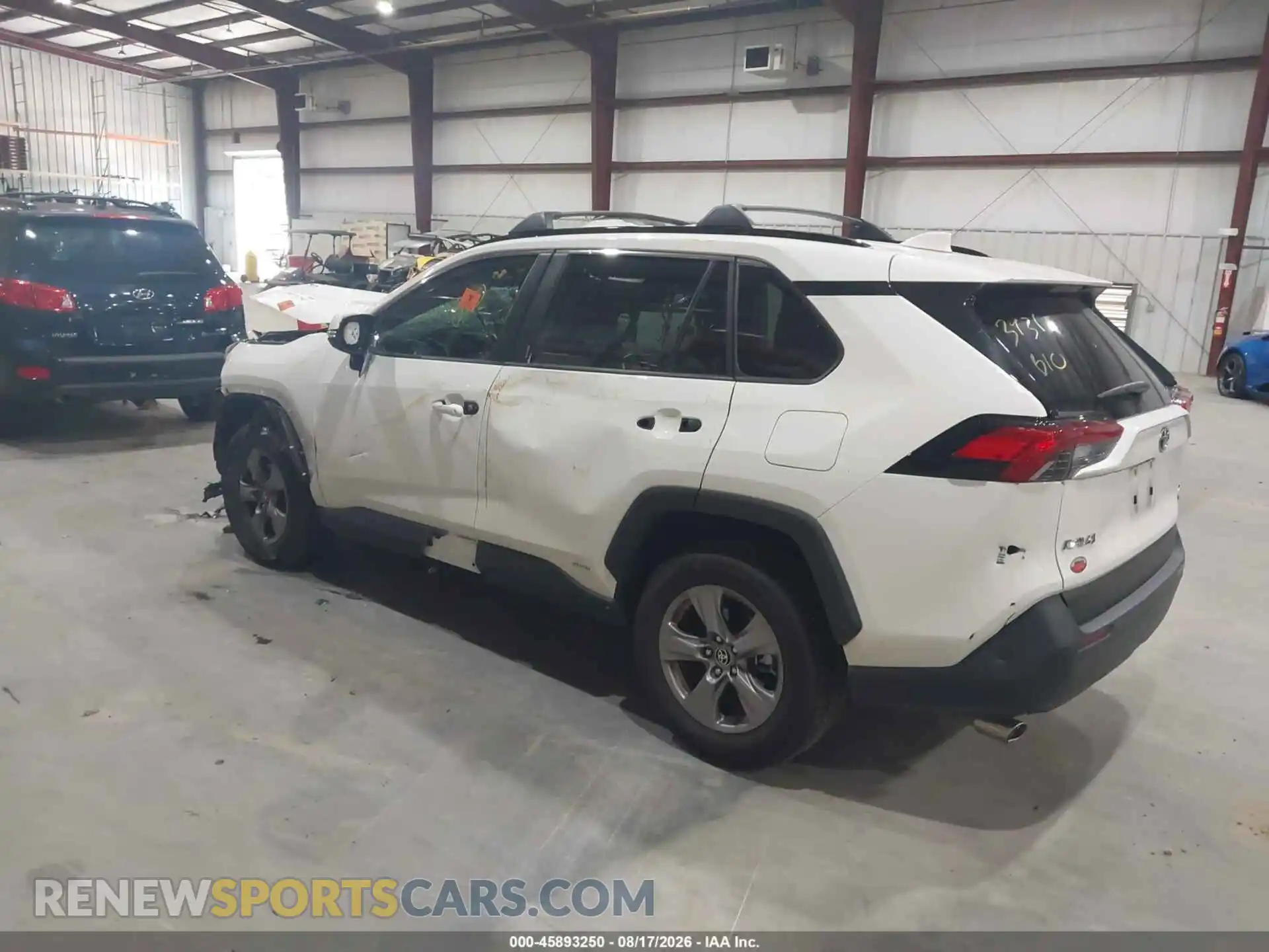 3 Фотография поврежденного автомобиля JTMRWRFV8PD203931 TOYOTA RAV4 HYBRID 2023