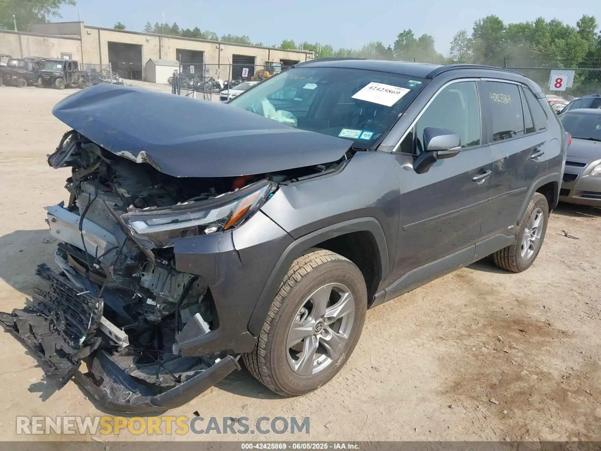 2 Фотография поврежденного автомобиля 2T3MWRFV9RW234573 TOYOTA RAV4 HYBRID 2024